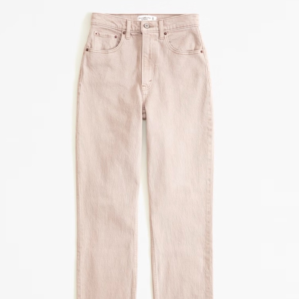 NWT Abercrombie Ultra High Rise 90s Straight Jean LONG